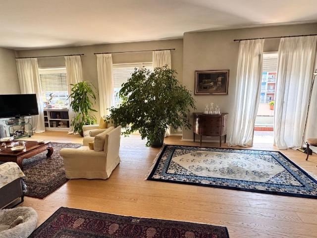 Appartamento in vendita di 226 m² in Corso Massimo d&apos Azeglio, 106