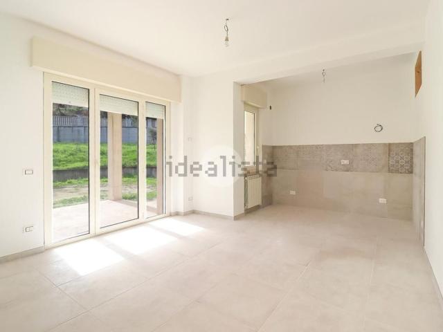 Appartamento in vendita di 227 m² in Via Canale, 8