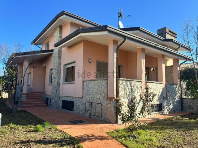 Appartamento in vendita di 227 m² in Via dei Miani