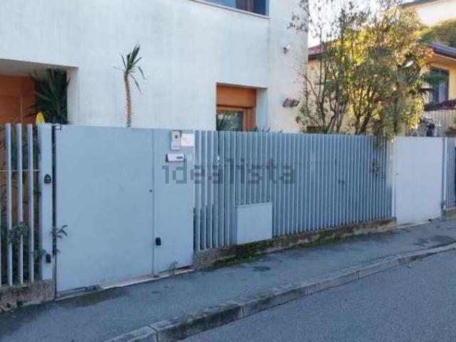 Appartamento in vendita di 227 m² in Via Jacopo da Montagnana, 78