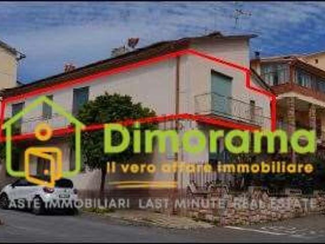 Appartamento in vendita di 227 m² in Via San G. Bosco, 32