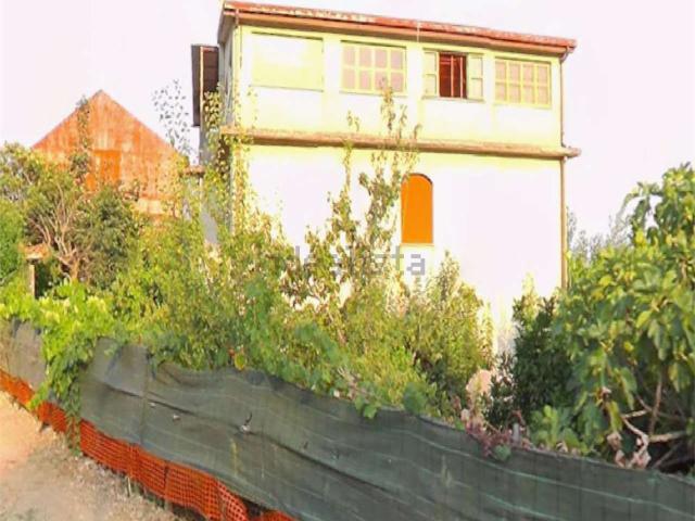 Appartamento in vendita di 228 m² in Via Campo Chiusa