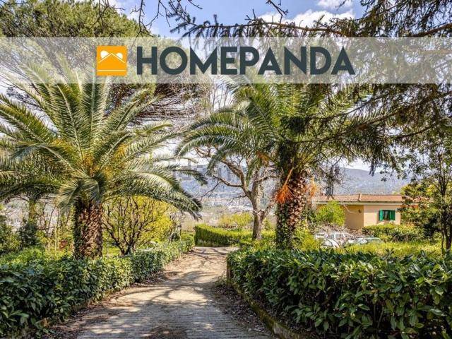 Appartamento in vendita di 228 m² in Via Alveo Tondi