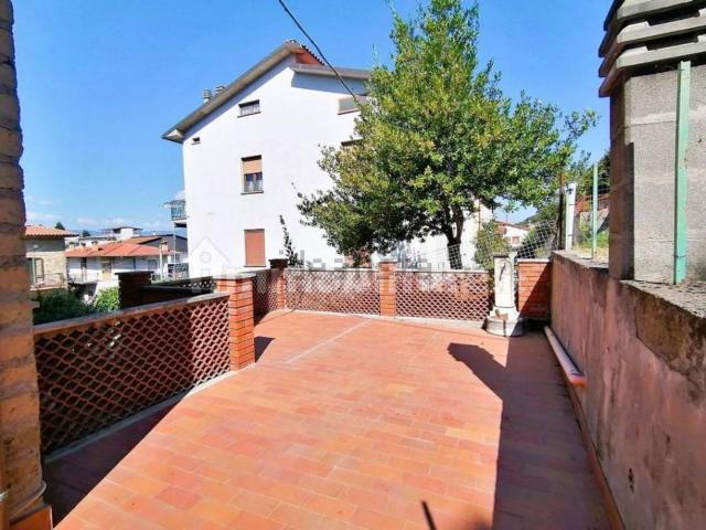 Appartamento in vendita di 228 m² in Via Nazionale, 10