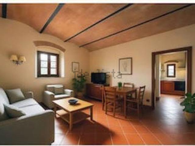 Appartamento in vendita di 228 m² in Via Santa Zanobi