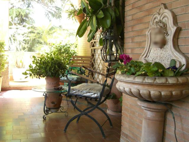 Appartamento in vendita di 228 m² in Via Tommaso Vallauri