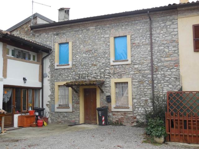 Appartamento in vendita di 228 m² in Località Case Buschi, 127