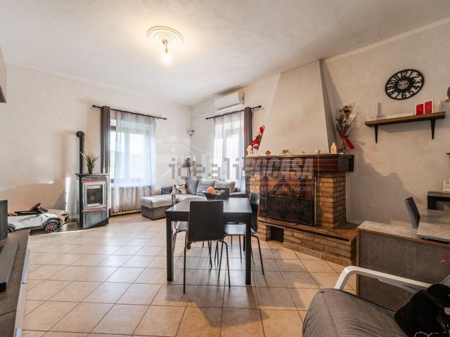 Appartamento in vendita di 229 m² in Via Colombaro, 7