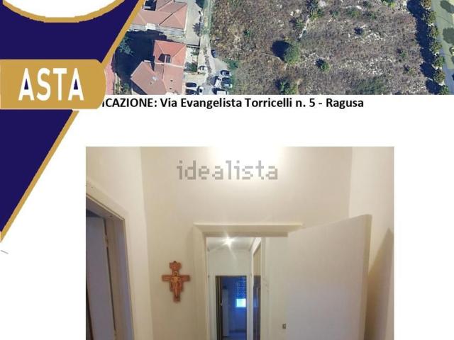 Appartamento in vendita di 229 m² in Via Evangelista Torricelli, 5