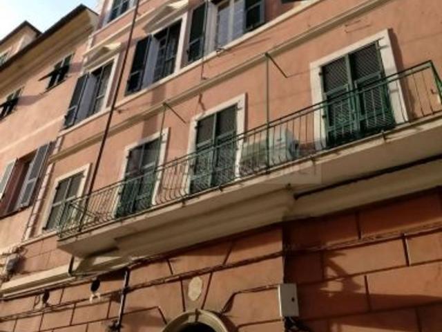 Appartamento in vendita di 229 m² in Via Felice Cascione, 30