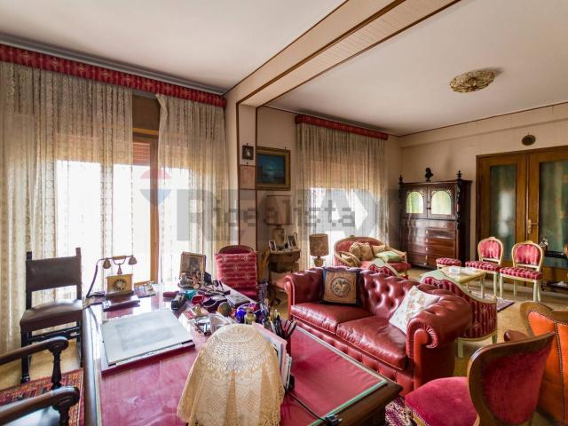 Appartamento in vendita di 229 m² in Viale Giorgio Boris Giuliano, 18