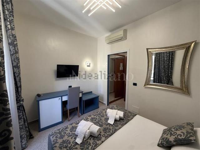 Appartamento in vendita di 230 m² in Via Collina