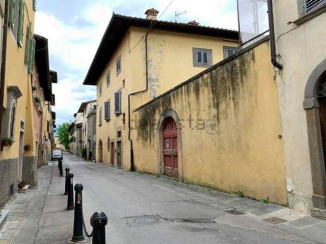 Appartamento in vendita di 230 m² in Via Concini, 38