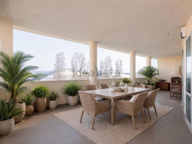 Appartamento in vendita di 230 m² in Via Camillo Marcolini, 14