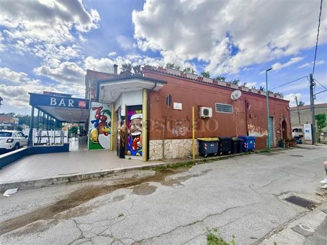 Appartamento in vendita di 230 m² in Via Casilina