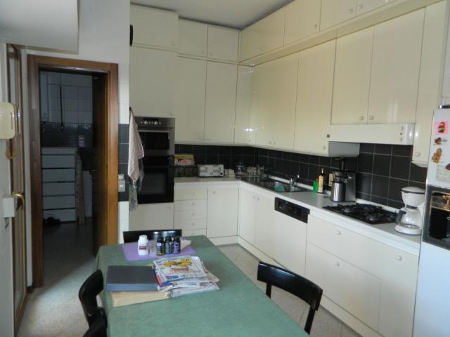 Appartamento in vendita di 230 m² in Via Cesare Cantù, 5