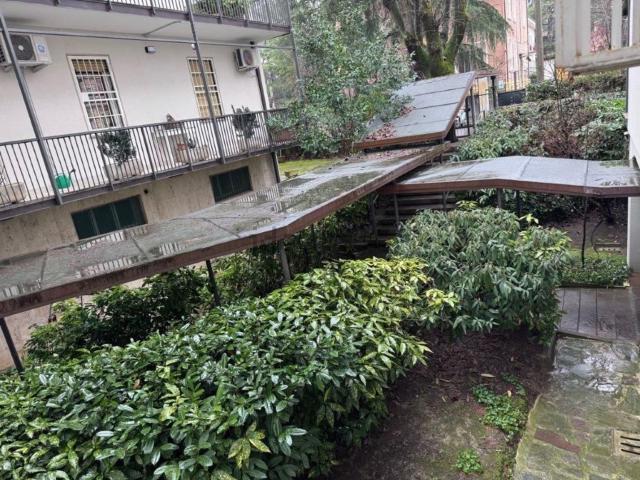Appartamento in vendita di 230 m² in Via Bellacosta