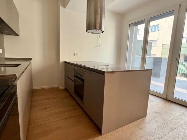 Appartamento in vendita di 230 m² in Via Giuseppe Dezza