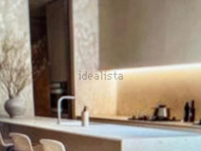 Appartamento in vendita di 230 m² in Via Fontanelli