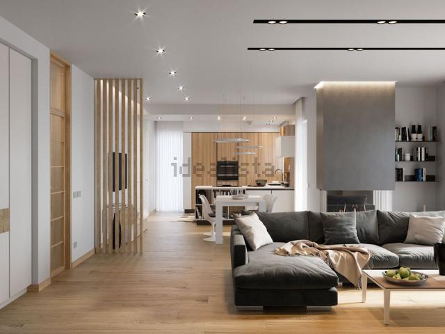Appartamento in vendita di 230 m² in Via Ottavio Munerati