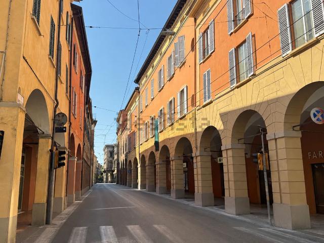 Appartamento in vendita di 230 m² in Via Santo Stefano, 38