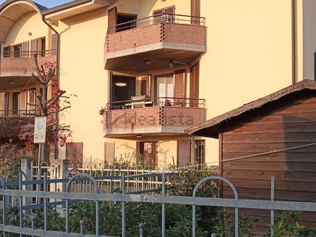Appartamento in vendita di 230 m² in Via Simone Martini