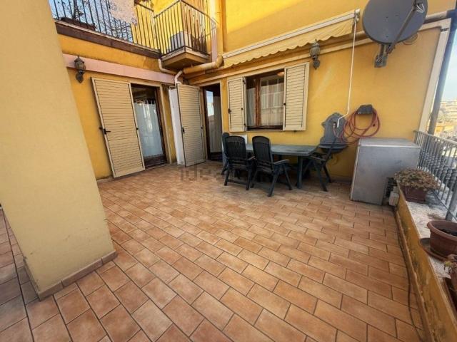 Appartamento in vendita di 230 m² in Viale Telesforo Carradori, 62