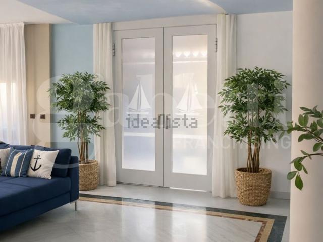 Appartamento in vendita di 230 m² in Viale Amerigo Vespucci