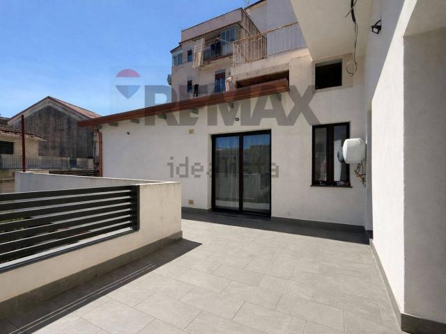 Appartamento in vendita di 230 m² in Viale Don Minzoni, 14