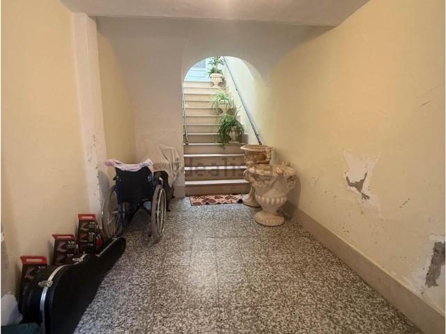 Appartamento in vendita di 230 m² in Vico Curvo