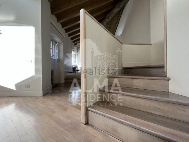 Appartamento in vendita di 230 m² in Piazza vecchia