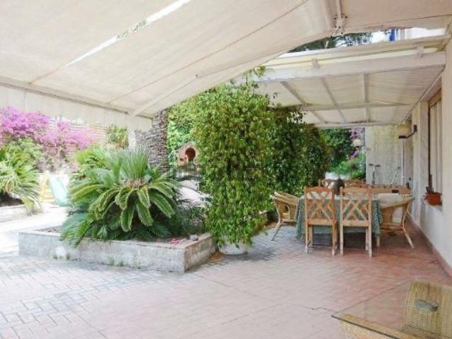 Appartamento in vendita di 230 m² in Strada Solaro