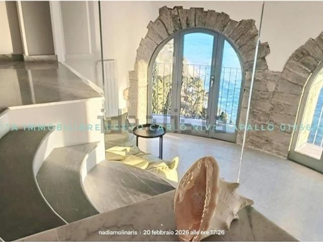 Appartamento in vendita di 230 m² in Strada Statale 1, 38