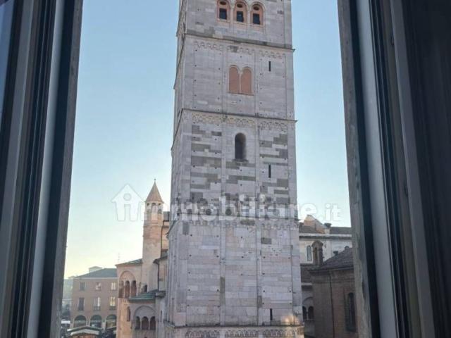 Appartamento in vendita di 231 m² in Piazza della Torre