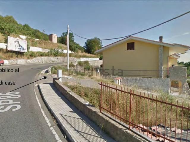 Appartamento in vendita di 232 m² in Via A. de Gasperi