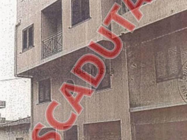 Appartamento in vendita di 232 m² in Via Augusto Bette Minasi