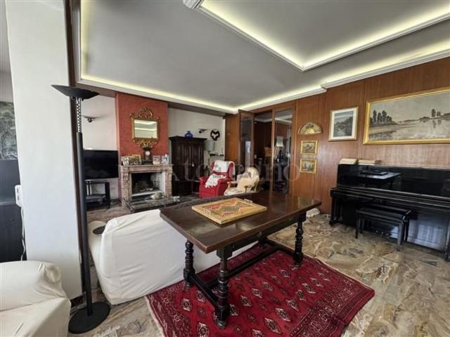 Appartamento in vendita di 232 m² in Via Della Grada