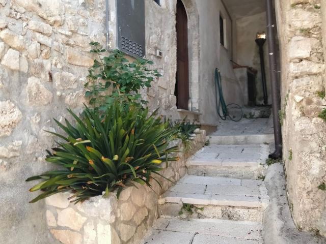 Appartamento in vendita di 232 m² in Vico Micino, 7