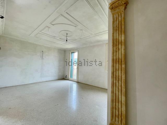 Appartamento in vendita di 233 m² in Via Armando Diaz