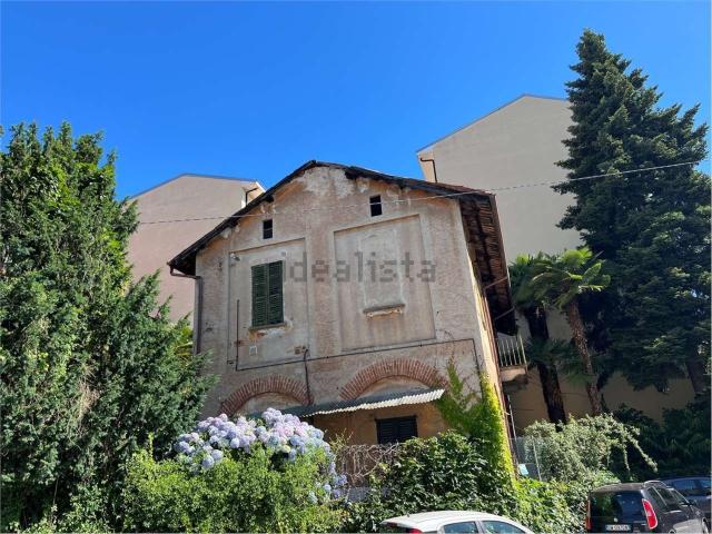 Appartamento in vendita di 233 m² in Via de Marchi, 1