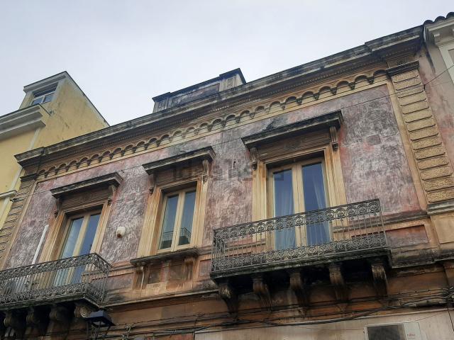 Appartamento in vendita di 233 m² in Corso Italia, 59