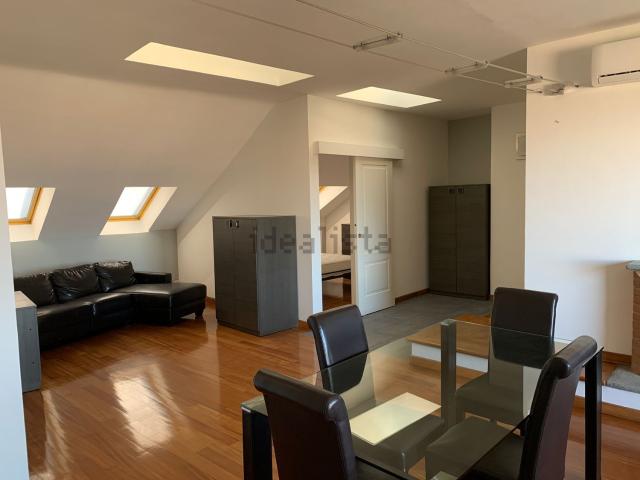 Appartamento in vendita di 233 m² in Piazza Adriano, 12