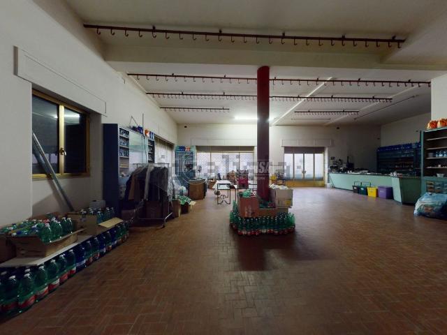 Appartamento in vendita di 234 m² in Via Orfanotrofio, 32