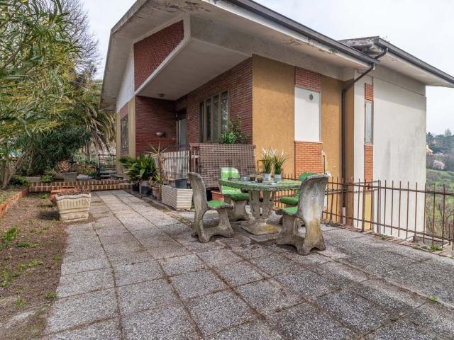 Appartamento in vendita di 234 m² in Via Sant&apos Ansovino, 513