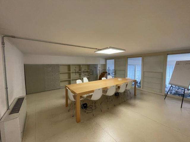 Appartamento in vendita di 234 m² in Via Privata Cascia, 6