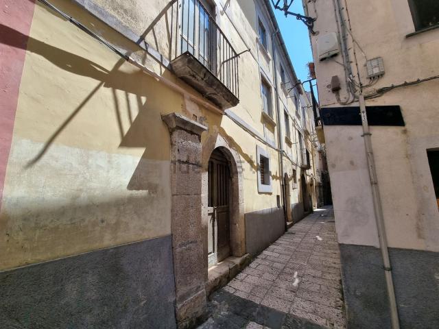 Appartamento in vendita di 234 m² in Vico Giobbe, 16