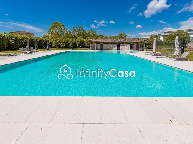 Appartamento in vendita di 235 m² in Via Casetta