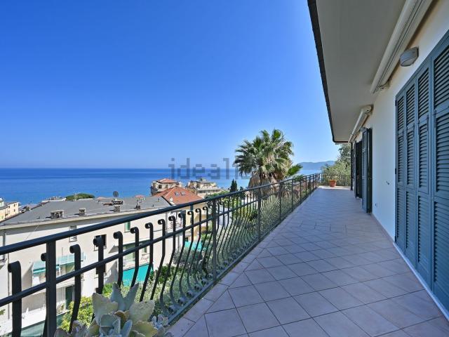 Appartamento in vendita di 235 m² in Via A Solva