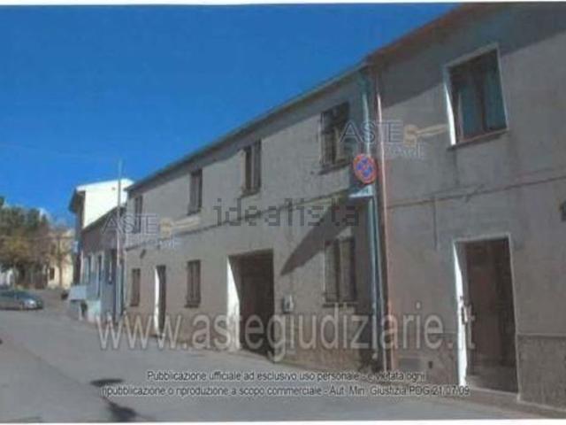 Appartamento in vendita di 235 m² in Via Nazionale, 148