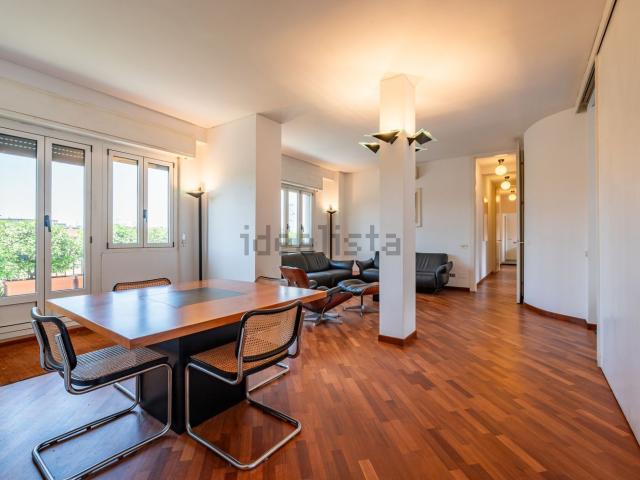 Appartamento in vendita di 235 m² in Via Niccolò Machiavelli, 12